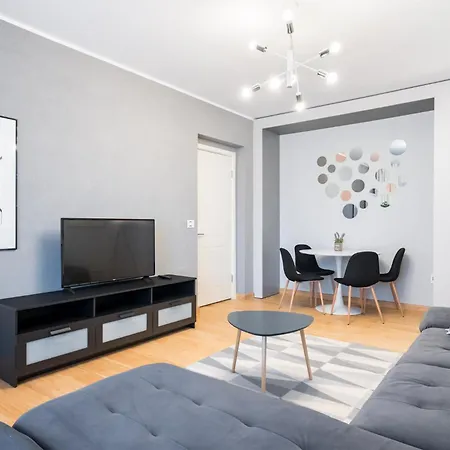 Bubble I Modern 1 Bedroom On Nerva Traian